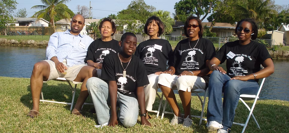 Family reunion moment 3